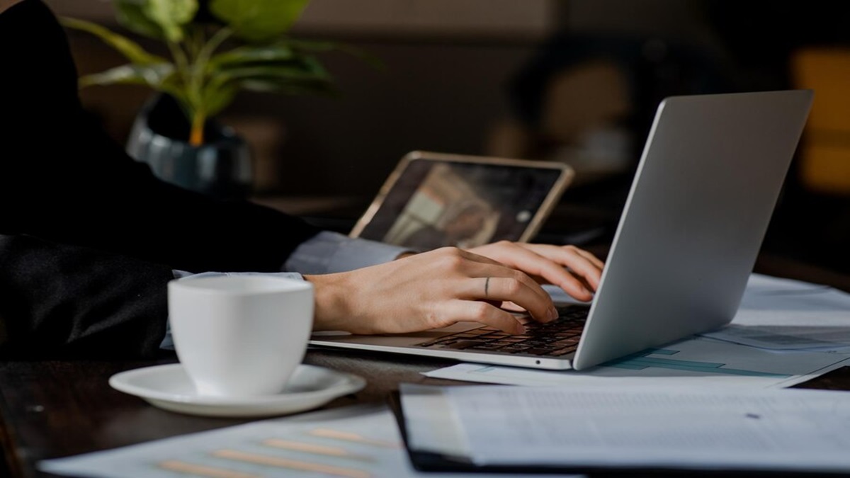 5 Best Laptops For Office Use In India Efficient Performance Combined